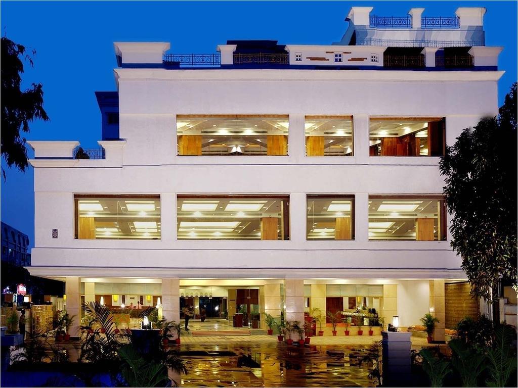 Fortune Murali Park Hotel Vijayawāda Eksteriør bilde
